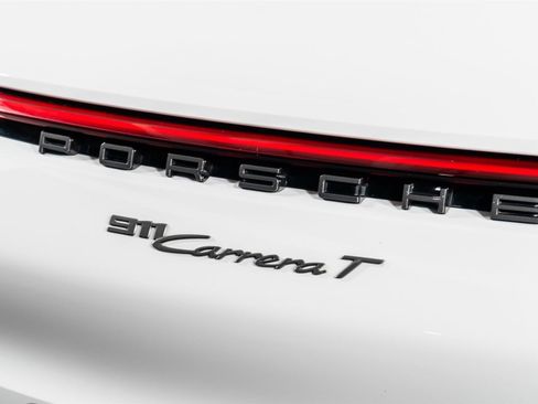 Used 2023 Porsche 911 Carrera T RWD image 29