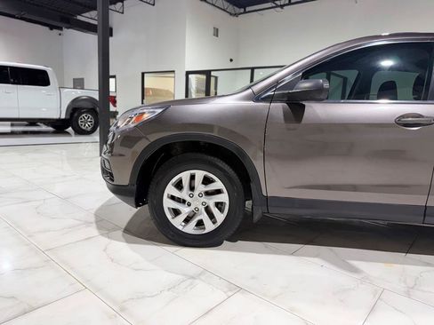 Used 2016 Honda CR-V SE image 5