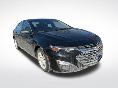 Used 2023 Chevrolet Malibu LS w/ LPO, Floor Liner Package image 7