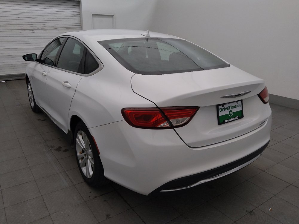 Used 2016 Chrysler 200 Limited FWD image 5
