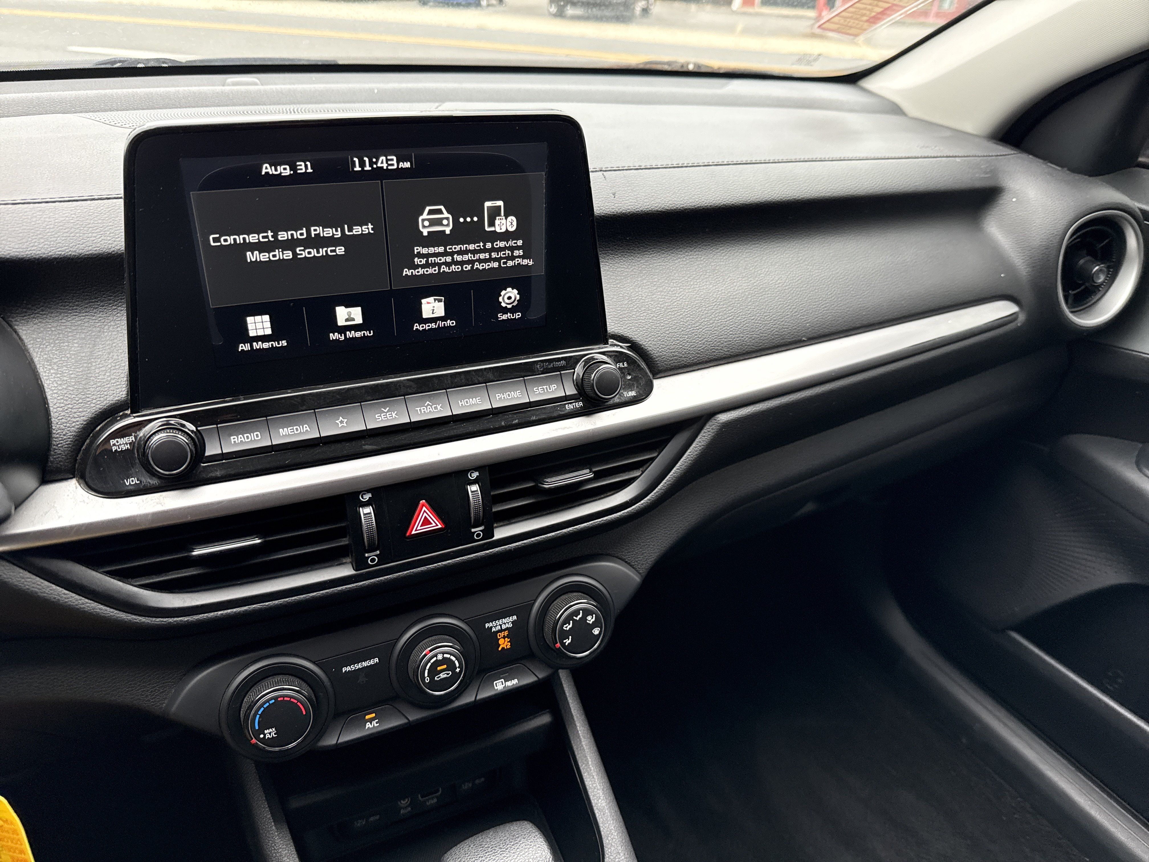 Used 2020 Kia Forte LXS FWD image 22