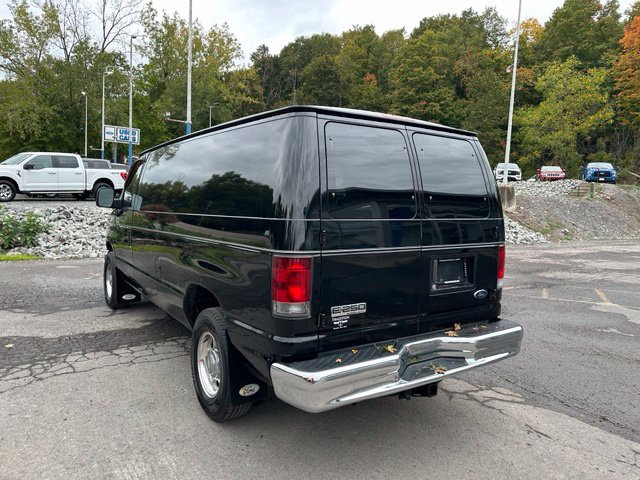 Used 2008 Ford E-250 and Econoline 250 RWD image 3