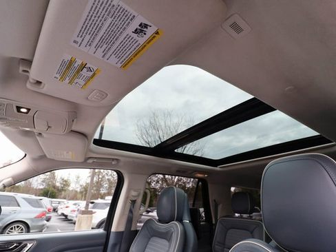 Used 2018 Lincoln Navigator L Black Label image 34