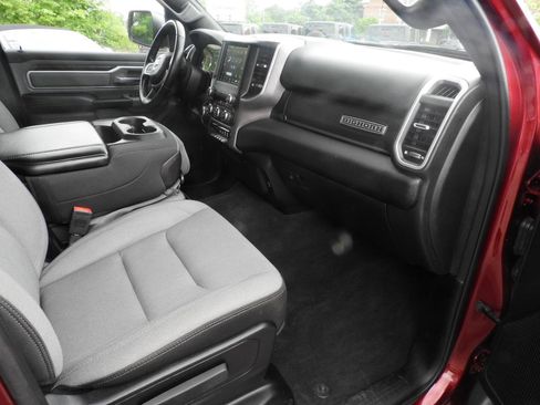 Used 2021 RAM 1500 Big Horn AWD/4WD image 8