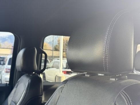 Used 2015 Ford F150 Lariat w/ Equipment Group 501A Mid image 11