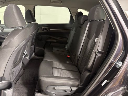 New 2026 Kia Sorento LX image 37