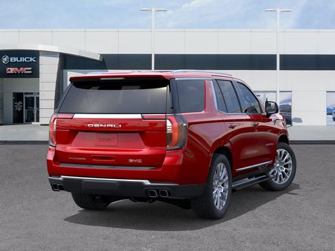 New 2026 GMC Yukon Denali w/ Sun & Power Step Package image 5