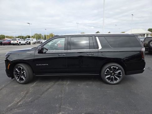 New 2026 Chevrolet Suburban High Country image 26