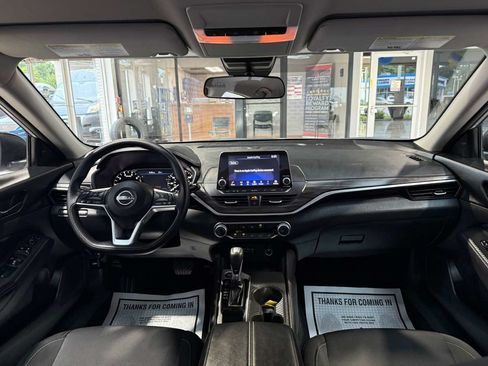Used 2026 Nissan Altima 2.5 SV FWD image 22