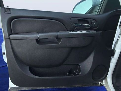 Used 2013 Chevrolet Silverado 1500 LTZ w/ Max Trailering Pack image 15