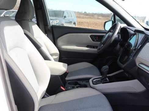 Used 2025 Subaru Forester Premium image 14