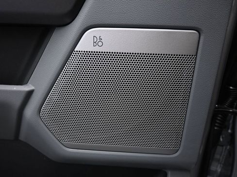 New 2025 Ford F150 XLT w/ Equipment Group 303A High image 9