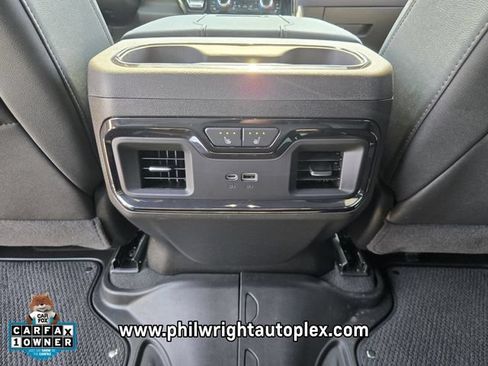 Used 2025 GMC Sierra 2500 AT4 w/ AT4 Premium Plus Package AWD/4WD image 12