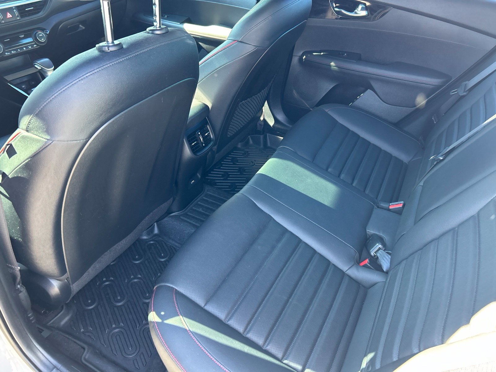 Used 2023 Kia Forte GT w/ GT2 Package FWD image 7