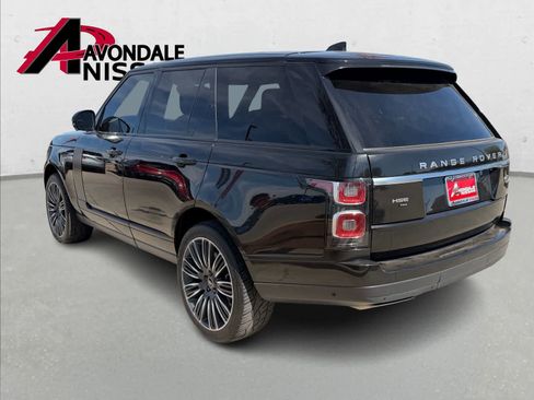 Used 2020 Land Rover Range Rover HSE image 3