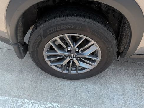 Certified 2023 Nissan Rogue S AWD/4WD image 5