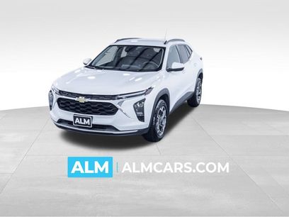 Used 2025 Chevrolet Trax LT