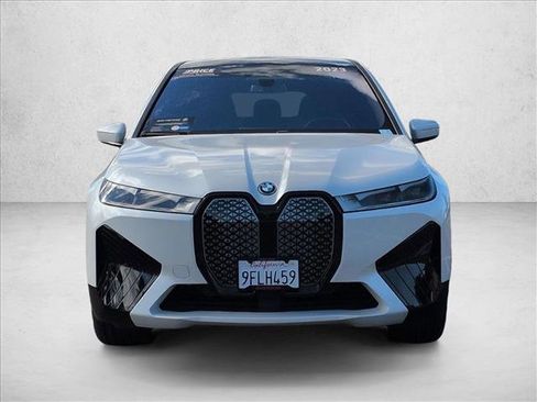 Certified 2023 BMW iX xDrive50 w/ Sport Package image 2
