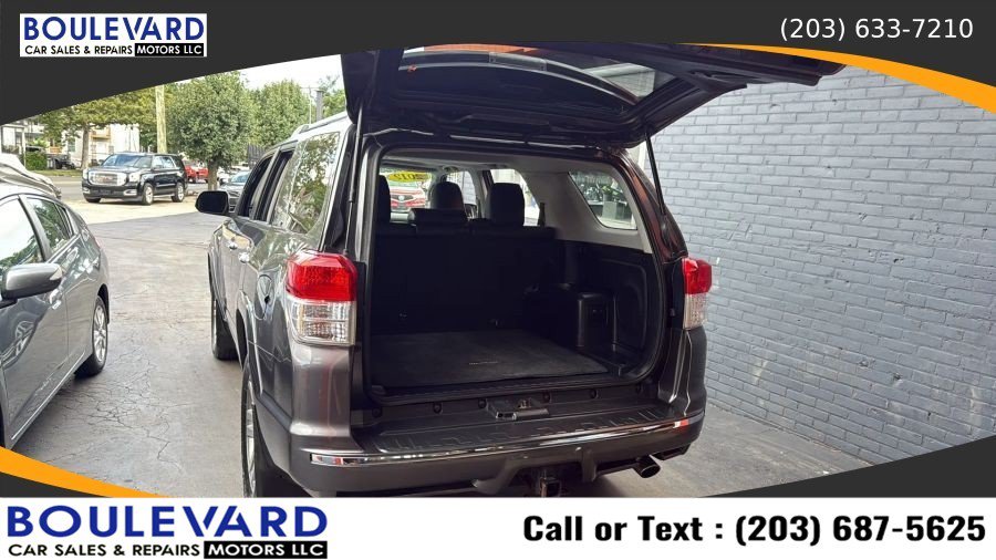 Used 2012 Toyota 4Runner Limited AWD/4WD image 34