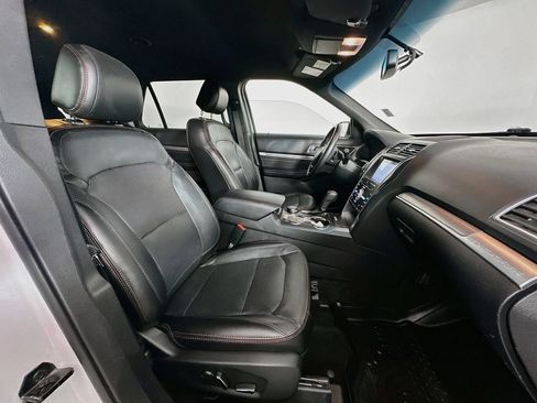 Used 2017 Ford Explorer Sport AWD/4WD image 30
