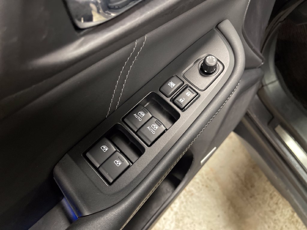 Used 2019 Subaru Outback 3.6R Limited AWD/4WD image 15