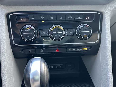 Used 2019 Volkswagen Atlas SEL image 38