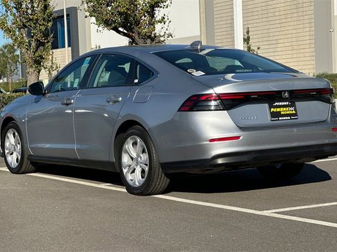 Certified 2025 Honda Accord LX image 6