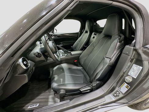 Used 2021 MAZDA MX-5 Miata Grand Touring RWD image 21