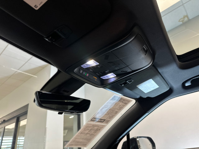 Used 2019 Chevrolet Blazer RS AWD/4WD image 26