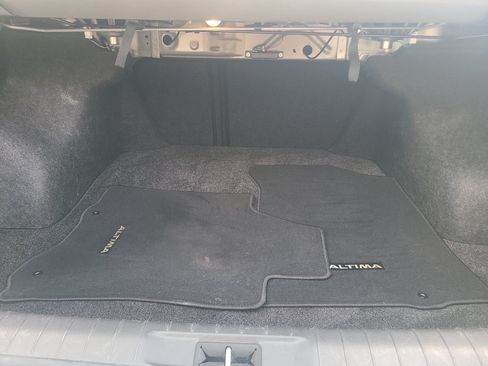 Used 2013 Nissan Altima 2.5 SV FWD image 19