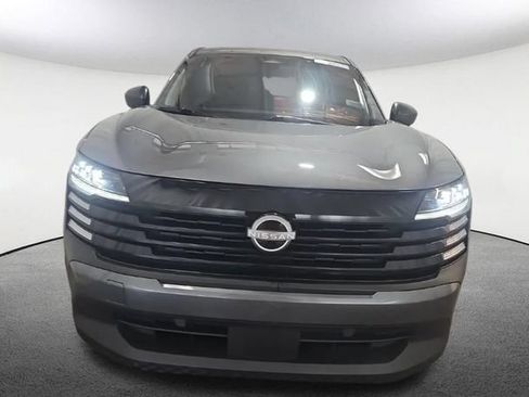 Used 2025 Nissan Kicks S FWD image 2