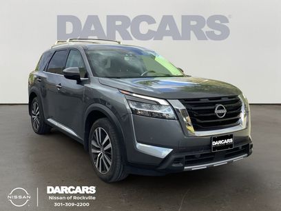 Used 2024 Nissan Pathfinder Platinum