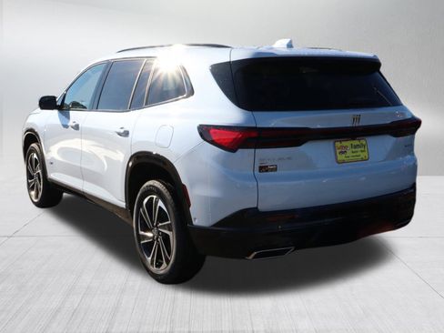 New 2026 Buick Enclave Sport Touring w/ Super Cruise Package image 5