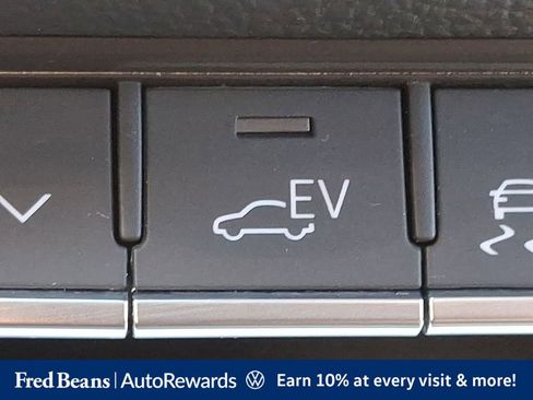 Used 2023 Audi Q5 e Premium Plus w/ Premium Plus Package AWD/4WD image 33