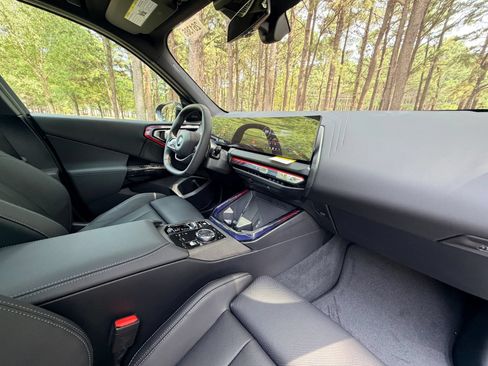 New 2026 BMW X3 xDrive30i w/ Premium Package AWD/4WD image 19
