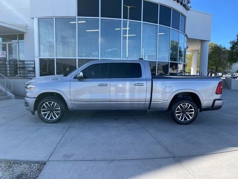 Used 2025 RAM 1500 Limited w/ Body Color Bumper Group AWD/4WD image 4