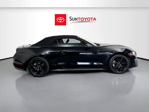 Used 2020 Ford Mustang Convertible w/ Equipment Group 101A image 2