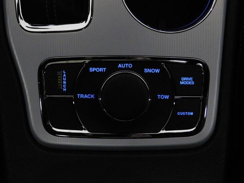 Used 2021 Jeep Grand Cherokee SRT image 66