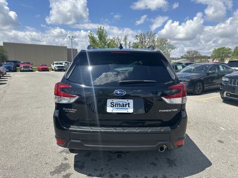 Used 2019 Subaru Forester Limited w/ Popular Package #3 AWD/4WD image 9