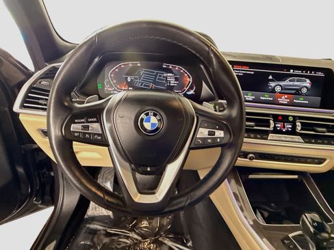 Used 2022 BMW X5 sDrive40i w/ Premium Package RWD image 13