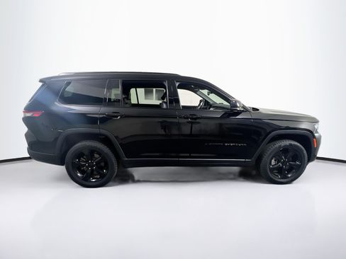 Used 2023 Jeep Grand Cherokee L Laredo AWD/4WD image 4