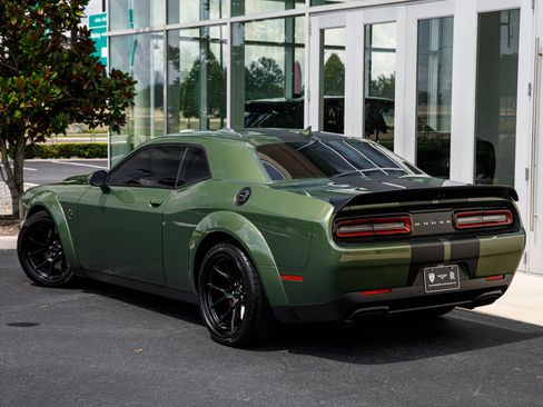 Used 2021 Dodge Challenger SRT Hellcat Redeye RWD image 13