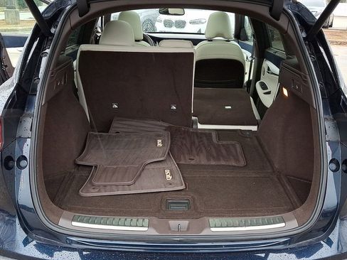 Used 2019 INFINITI QX50 Essential w/ Sensory Package image 32