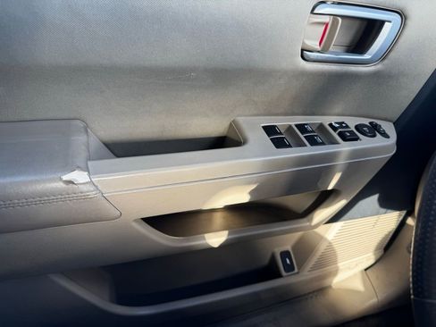 Used 2011 Honda Pilot EX image 31
