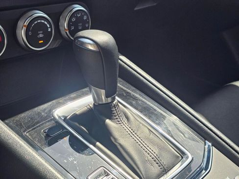 Used 2019 MAZDA CX-5 Sport FWD image 36