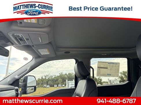 New 2026 Ford F250 Lariat w/ Black Appearance Package AWD/4WD image 12