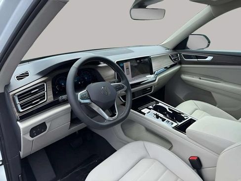 New 2026 Volkswagen Atlas SEL AWD/4WD image 8