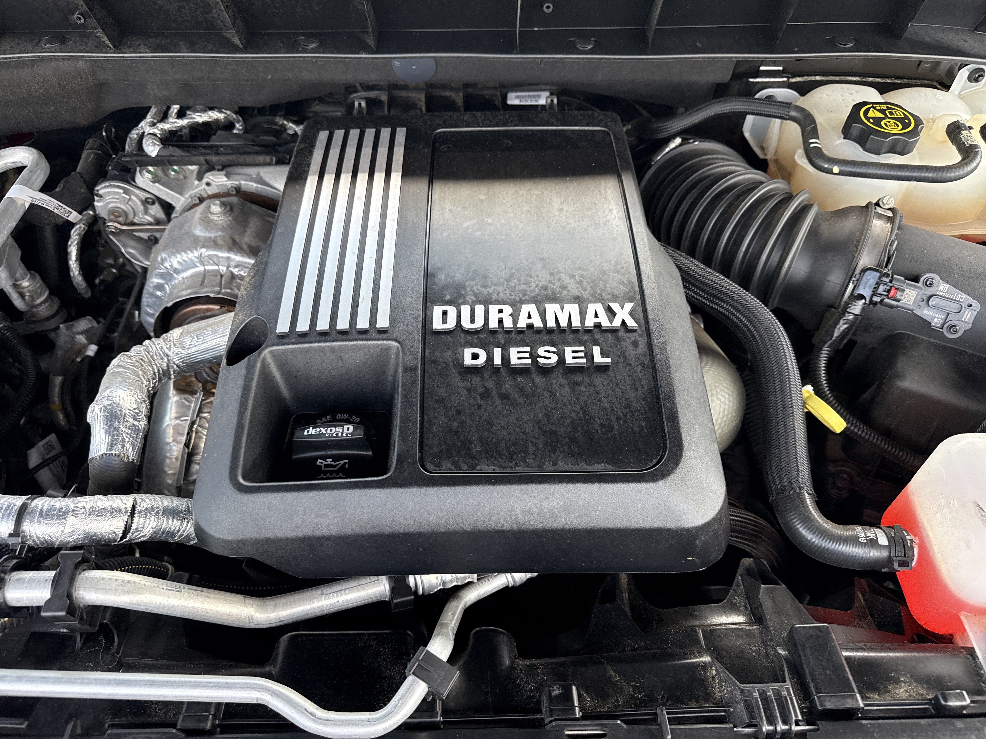 Used 2022 Chevrolet Silverado 1500 LTZ w/ LTZ Premium Package AWD/4WD image 34