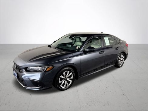 Used 2023 Honda Civic LX image 2