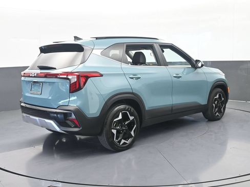 Used 2025 Kia Seltos EX w/ EX Sunroof Package FWD image 6